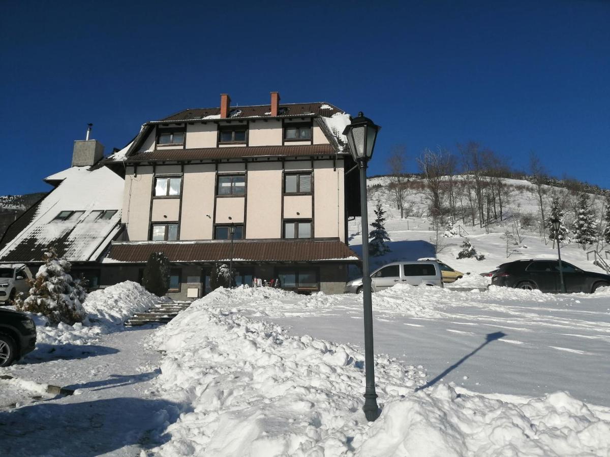 Villa Mramor Brzece Exterior photo