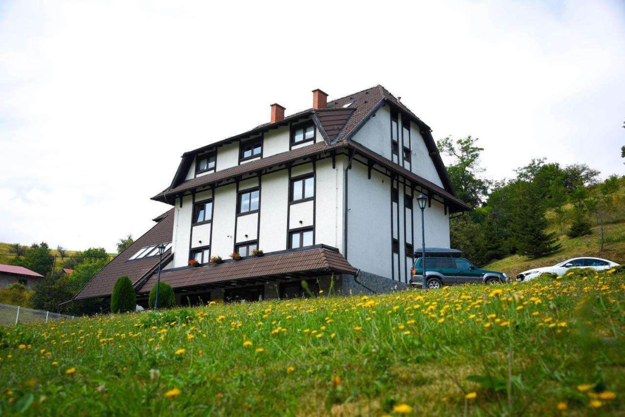 Villa Mramor Brzece Exterior photo